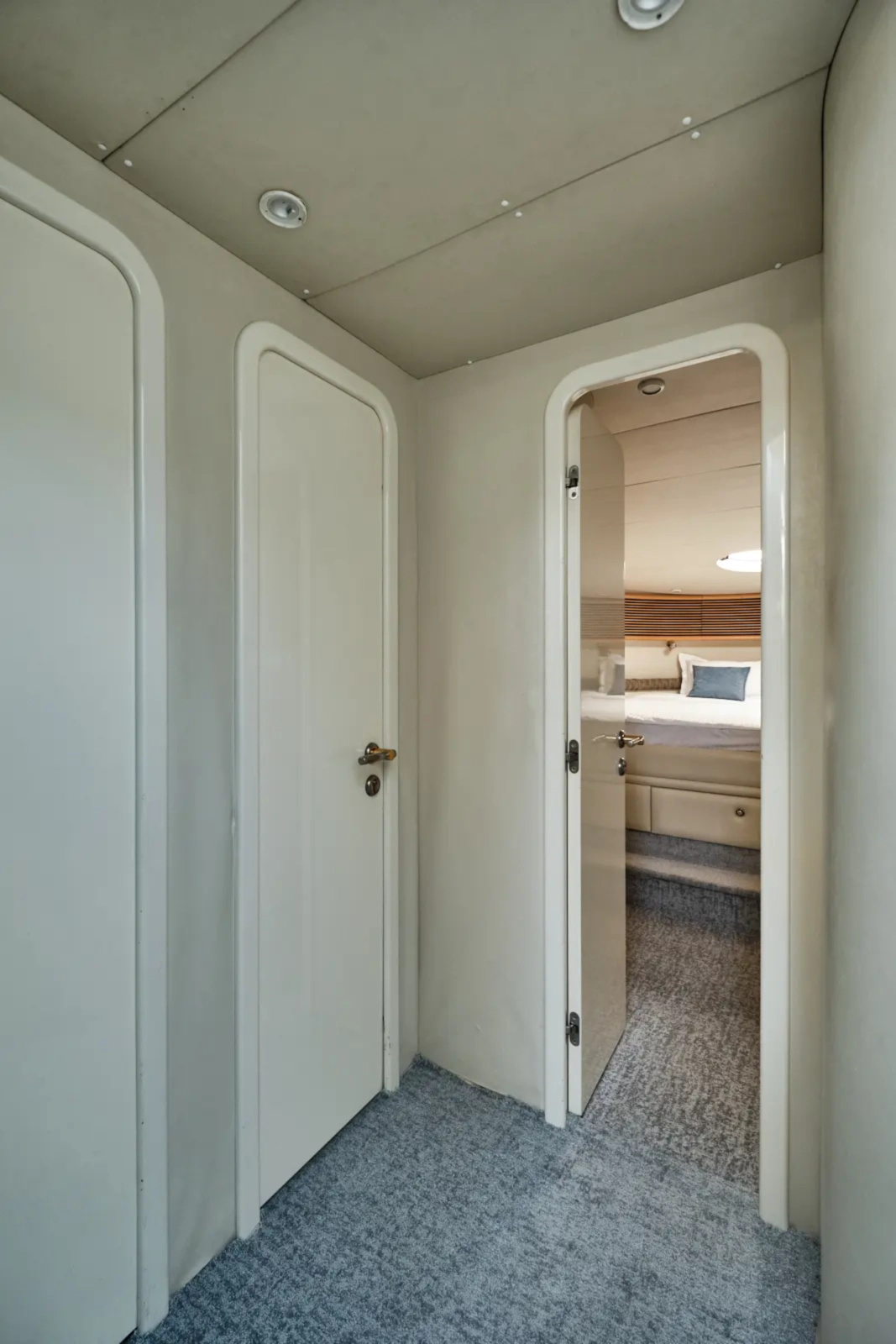 Яхта California 62 image- 24